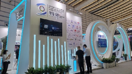 多彩网科技参加2021年世界互联网大会并推出新一代金属网格触控传感器